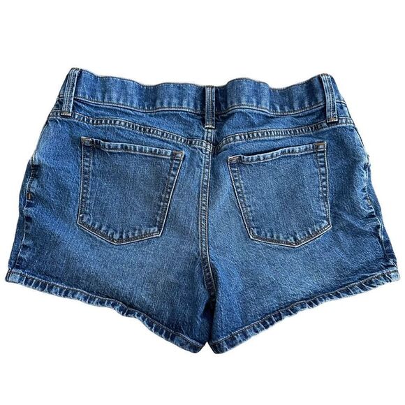 Isabel ~ Maternity midi Short denim shorts ~ side panel ~ 3.5” inseam ~ size 6 - Picture 5 of 10
